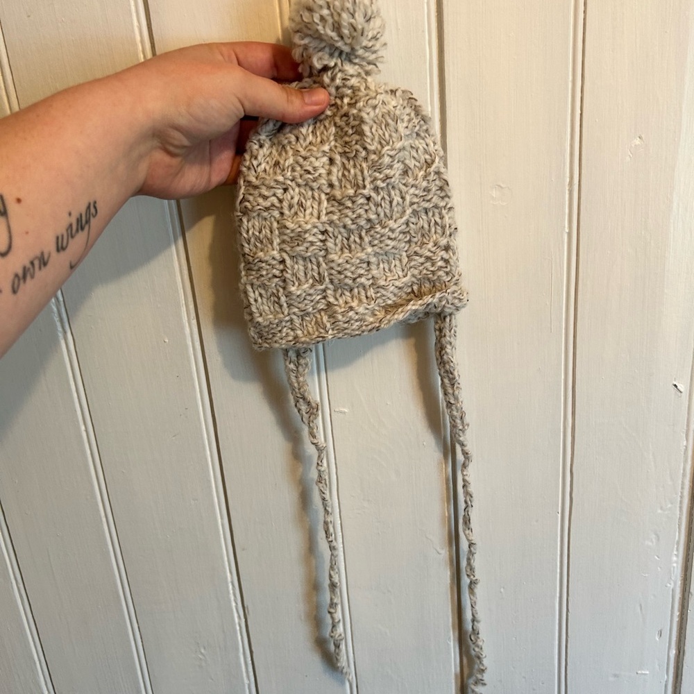 (3/$20) Handmade 6/12m tan Cozy Knit Kids Hat